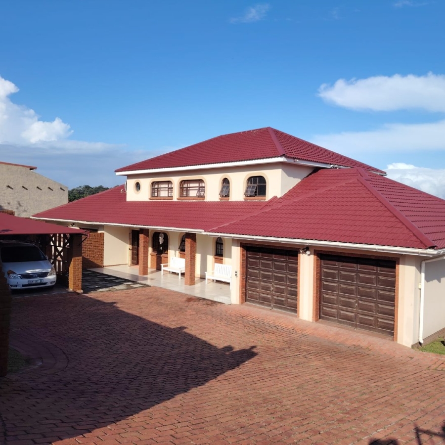 6 Bedroom Property for Sale in Baysville Eastern Cape